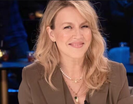 On sait qui pourrait remplacer Julie Bélanger à l’animation de Ça finit bien la semaine