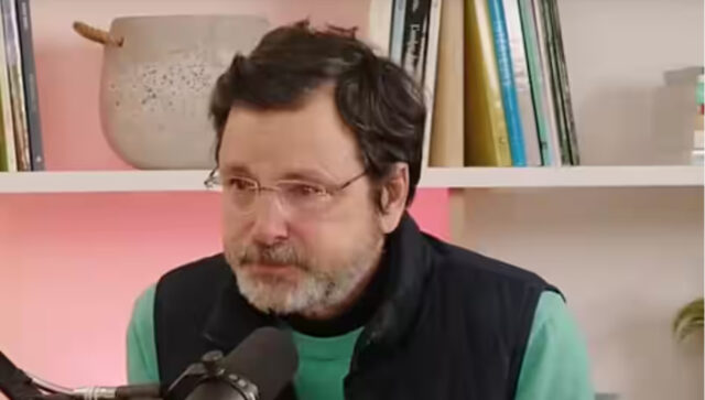 Denis Lévesque craque en pleine entrevue après une question de Marie-Claude Barrette denis levesque emu