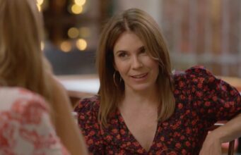 Julie Perreault sort et envoie un message à Fabienne Larouche avec les tournages de STAT