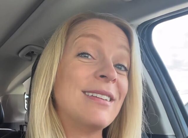 Annie Villeneuve vient d’accoucher et partage une première photo de son bébé