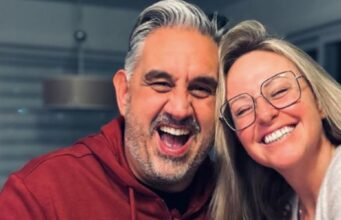 Marc Hervieux a demandé sa blonde en mariage et partage toutes les photos de sa demande