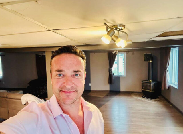 L’humoriste Mario Tessier partage une photo de son nouveau tattoo