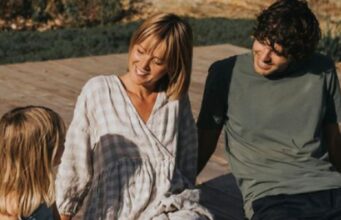 Alex Nevsky sort et se confie sur sa séparation avec Vanessa Pilon