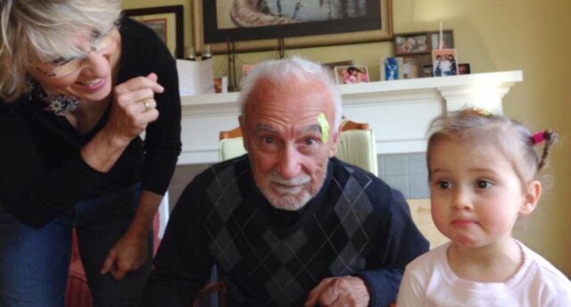 Yvon Deschamps sera réuni sur scène avec un invité connu yvon deschamps enfants