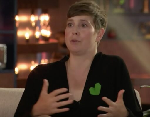 Eve Landry sort et fait une précision sur un sujet précis