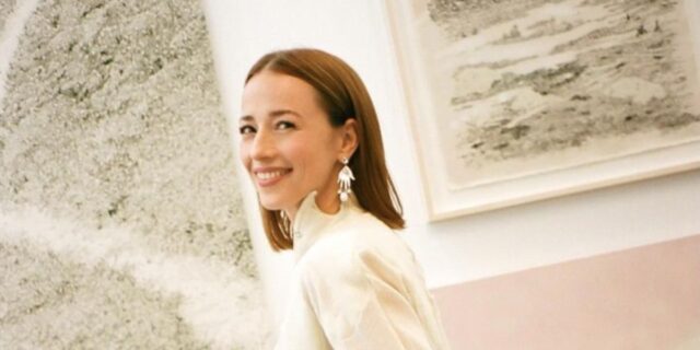 Karine Vanasse change de look pour la rentrée