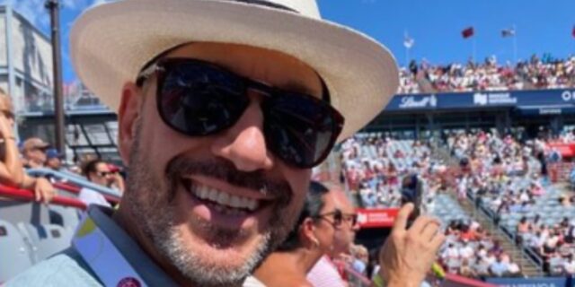 Martin Matte et son ex Laurence Leboeuf ont été aperçu ensemble à Montréal