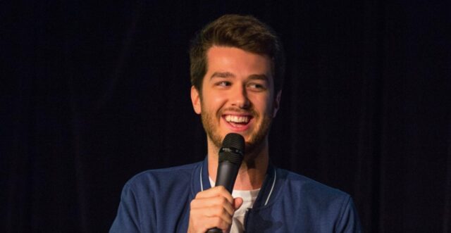 Pierre-Yves Roy-Desmarais du Bye Bye est devenu papa dans les dernières semaines