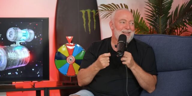 Guy Jodoin change la couleur de ses cheveux et ça fait réagir