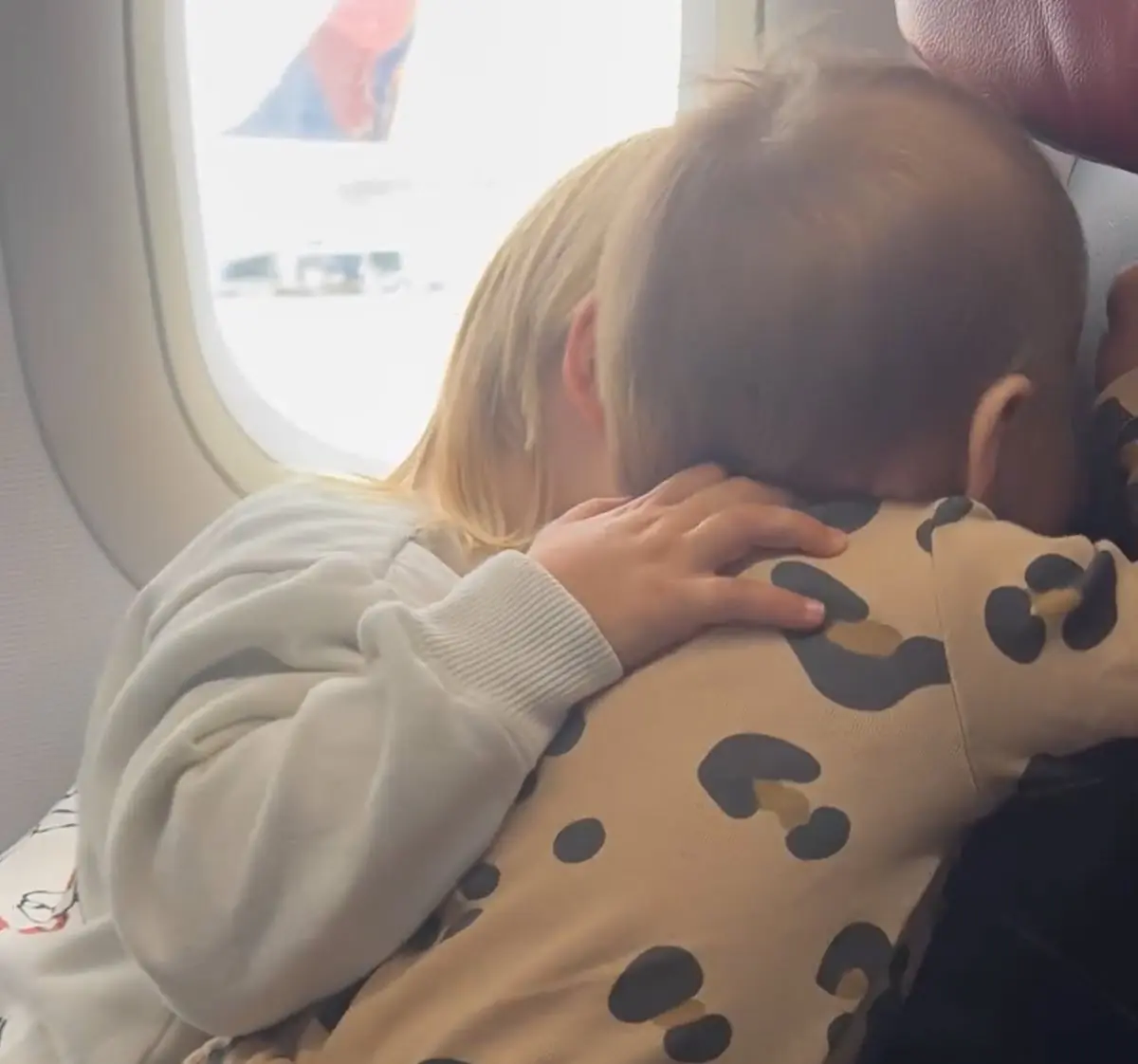 enfants sarah jeanne labrosse avion