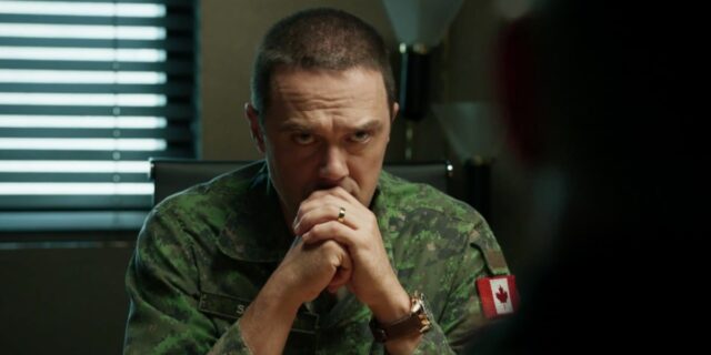 L’équipe de la série Les armes doit s’arrêter soudainement et voici pourquoi