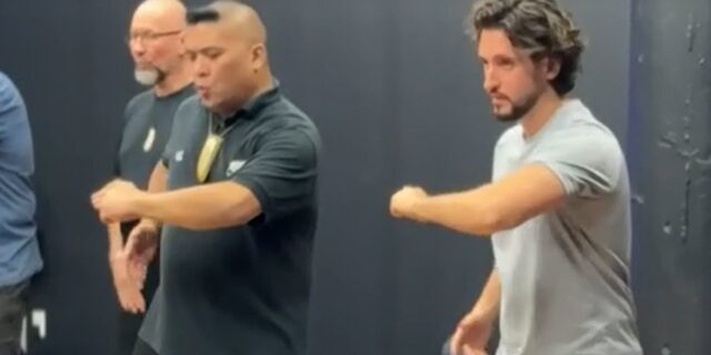 Lou-Pascal Tremblay partage les répétitions de son passage à En direct de l’univers lou-pascal tremblay répétitions haka