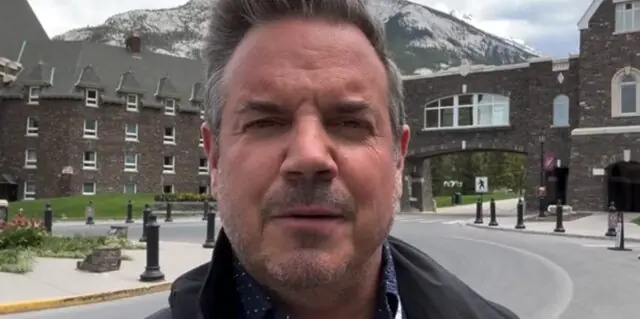 Charles Lafortune s’est fait insulter en pleine rue et dévoile comment il a réagi charles lafortune portrait