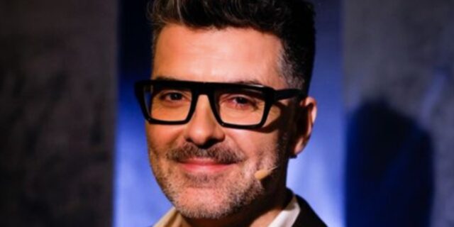 David Savard se fait surprendre par Jean-Philippe Wauthier à En direct de l’univers