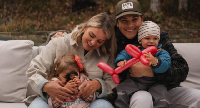Ludovick Bourgeois publie une rare photo avec ses 2 enfants et sa blonde pour sa fête ludovick-bourgeois-blonde-fete