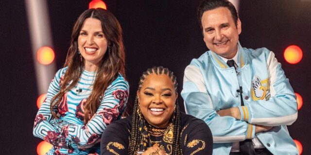 Les maîtres de Révolution surprennent Mel Charlot à En direct de l’univers