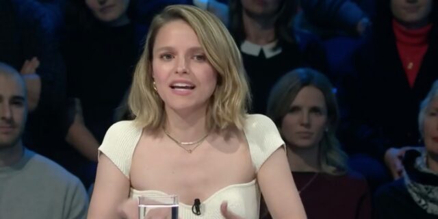 Sarah-Jeanne Labrosse dévoile combien elle gagne en faisant le Bye Bye