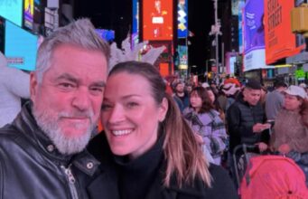 La blonde de Sylvain Cossette annonce une bonne nouvelle et les réactions sont nombreuses