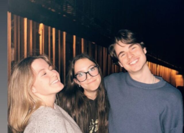 Les 3 enfants de Véronique Cloutier et Louis Morissette publient une photo ensemble en 2024 et ils ont changé