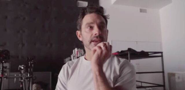 Après la controverse, Guillaume Lemay-Thivierge revient sur les plateaux de tournage guillaume lemay thivierge tele 2025