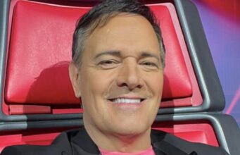 Plusieurs ont remarqué le changement de look de Mario Pelchat après son passage à la télé