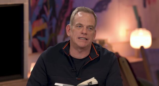 Le dernier débriefing de Garou fait réagir les téléspectateurs de Star Académie