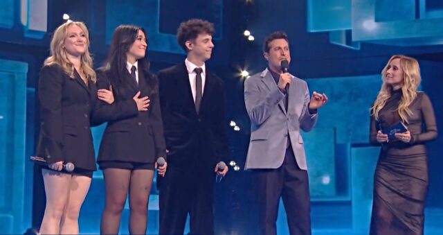 Les 2 candidats éliminés de Star Académie créent de nombreux commentaires