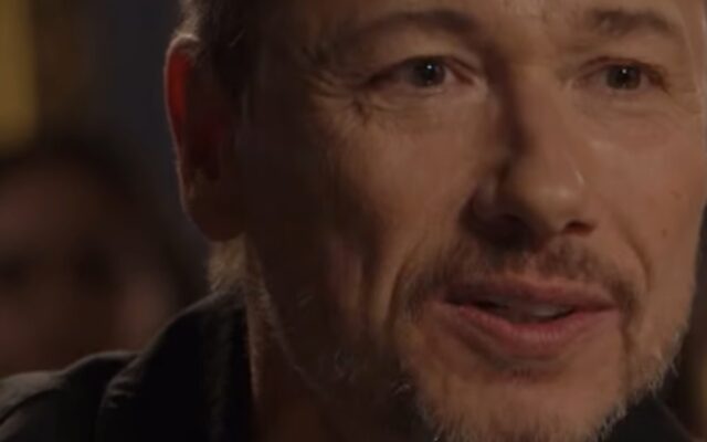 C’est la fin pour cette émission et Stéphane Rousseau envoie un message publiquement