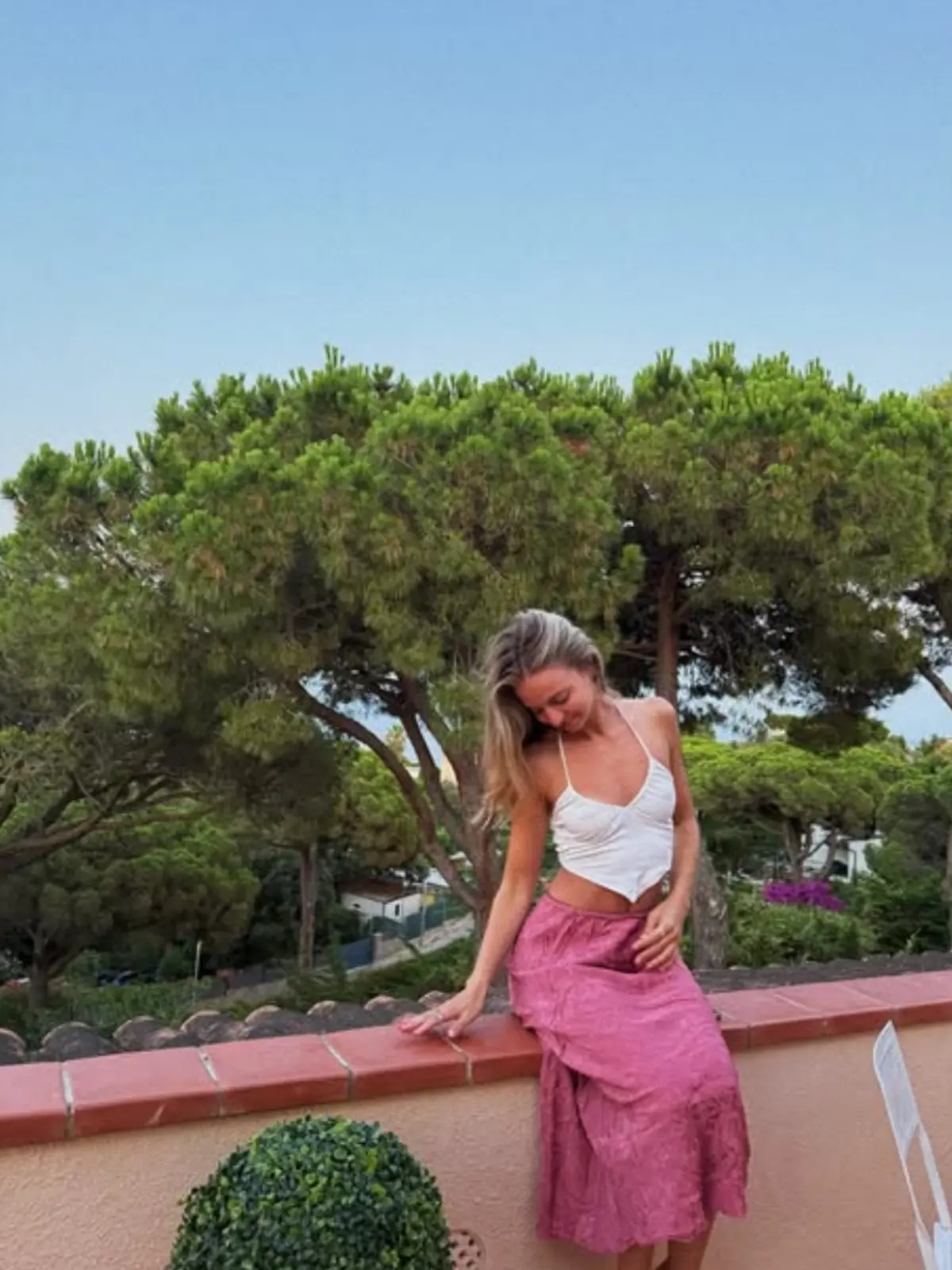 Ludivine Reding-jupe rose