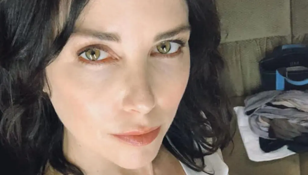 maxim-roy-selfie-recadré