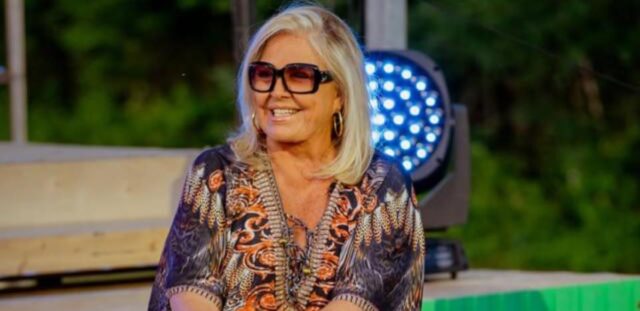 Après Zénith, Michèle Richard annonce une nouveauté dans sa vie à 79 ans michele-richard-sourire