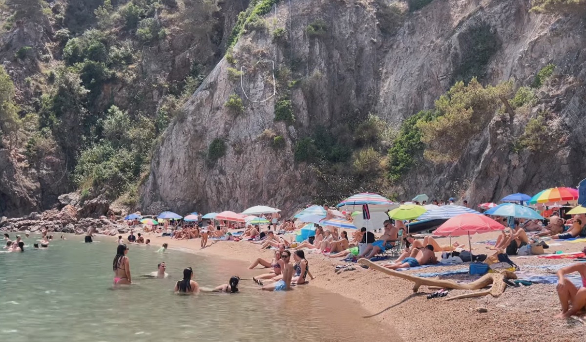 Romy Péladeau Snyder-voyage-espagne-plage