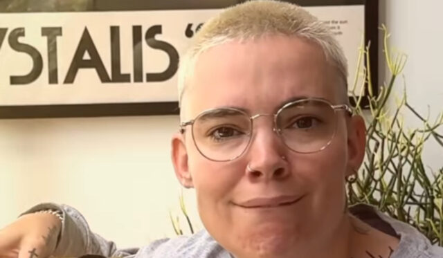 Roxane Bruneau se teint les cheveux et c’est vraiment différent Roxane Bruneau-cheveux