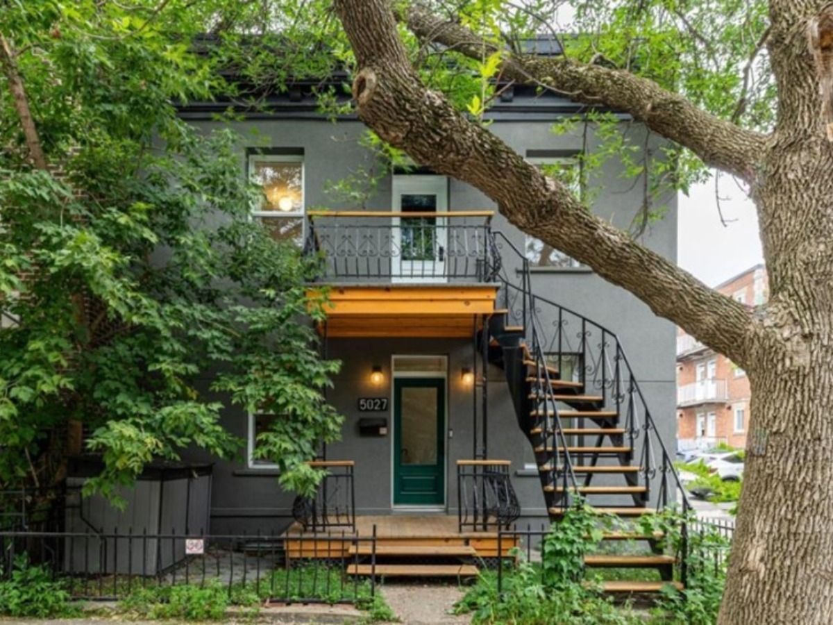 Valerie Roberts.Martin Juneau.maison.facade