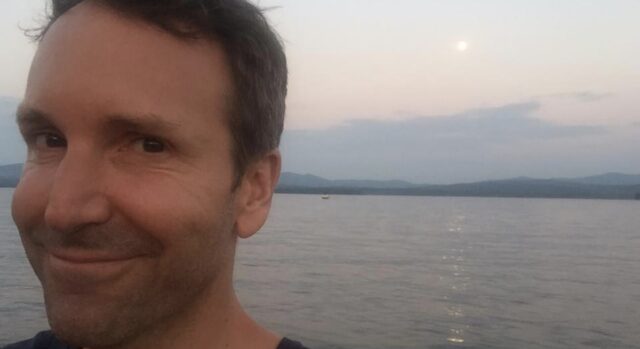 Un accord est enfin conclu dans l’affaire Éric Salvail après des années