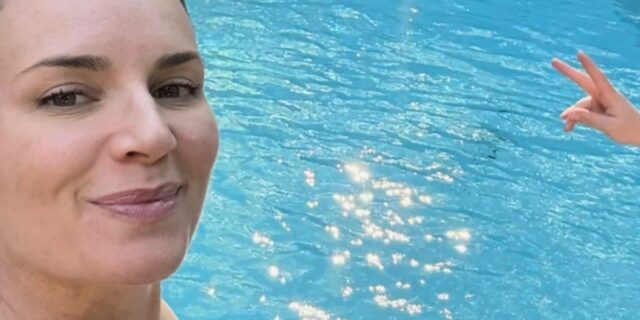 Marie-Eve Janvier publie toutes les photos de son été et plusieurs parlent de son maillot