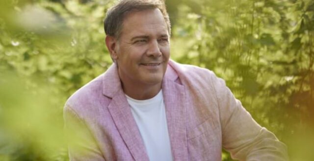 Mario Pelchat se confie après le deuil difficile de son père