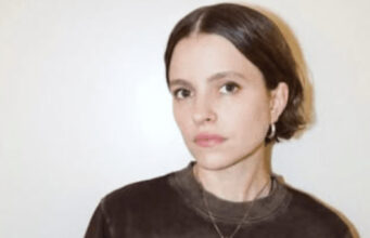 Sarah-Jeanne Labrosse sort et fait une déclaration sur son émission