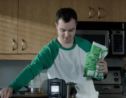 Benjamin Gratton de STAT a reçu tout un cadeau de la part d’un autre acteur de l’émission