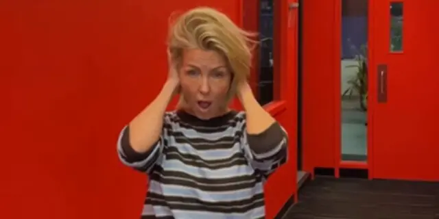 Le coiffeur de Véronique Cloutier explique la raison derrière sa fameuse coupe de cheveux