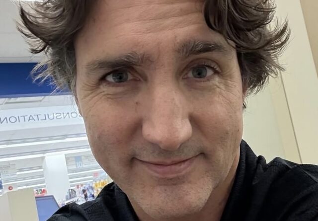 Justin Trudeau publie toutes les photos de son voyage et il n’est pas seul