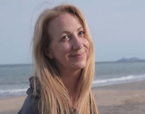 Mélanie Maynard doit sortir pour rectifier une situation publique Melanie Maynard Animatrice 2025