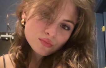 Mia Tinayre de Star Académie dévoile son look des Fêtes et c’est quelque chose