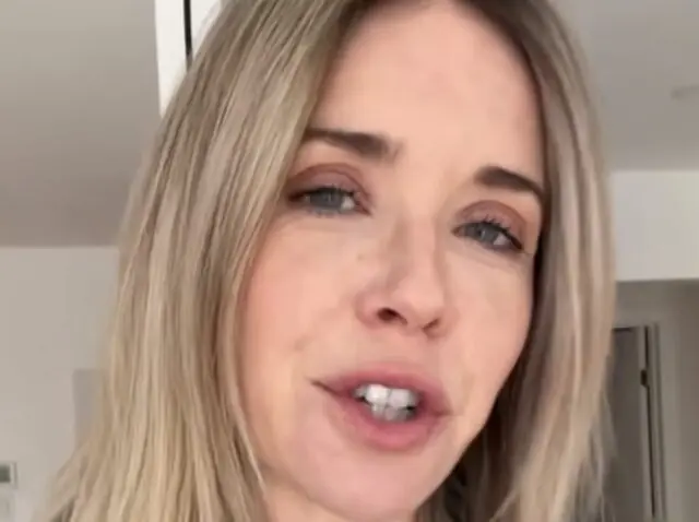 Sabrina Cournoyer de Salut Bonjour présente sa nouvelle coupe de cheveux pour Noël