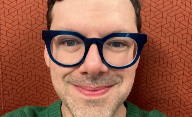 Simon Boulerice dévoile qu’il est en deuil depuis quelques heures