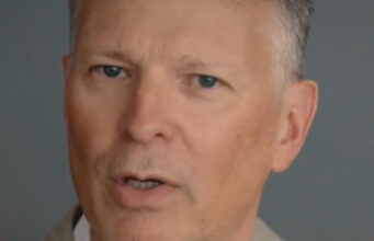 Le journaliste Stéphan Bureau est en deuil depuis quelques heures