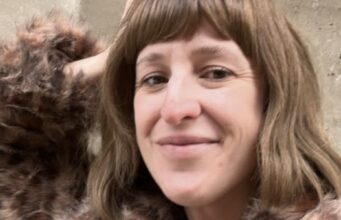 Anne-Élisabeth Bossé publie les photos de son voyage loin du Québec avec son chum