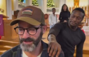 Les réactions des internautes sont partagées après la vidéo de Guillaume Lemay-Thivierge dans l’église