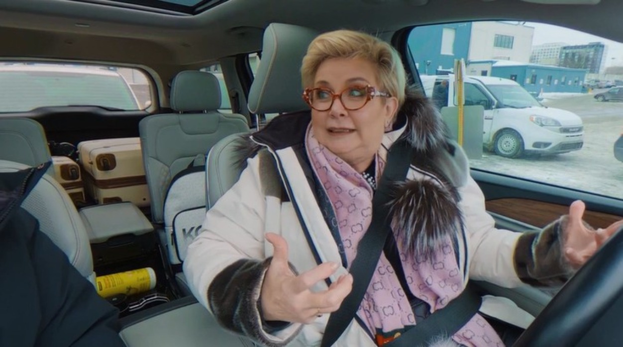 Nathalie Simard Sucr&eacute; Givr&eacute; voiture seule 