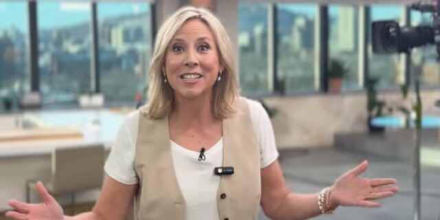 Eve-Marie Lortie sort et envoie un message précis